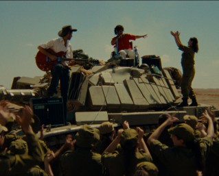 חלטורה אחרונה - הקרנת בכורה והופעה חיה עם יהודה קיסר