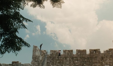 מקבץ קצרים - להתקרב ולהתרחק