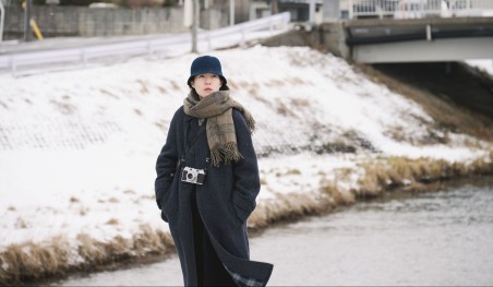 שתי עונות, שני זרים