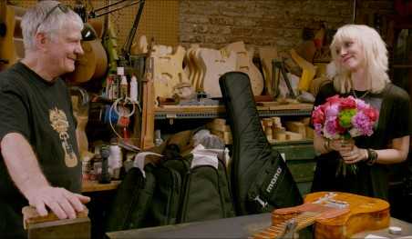 הגיטרות של רחוב קרמיין