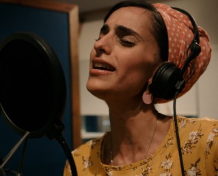 ידיים מלאות